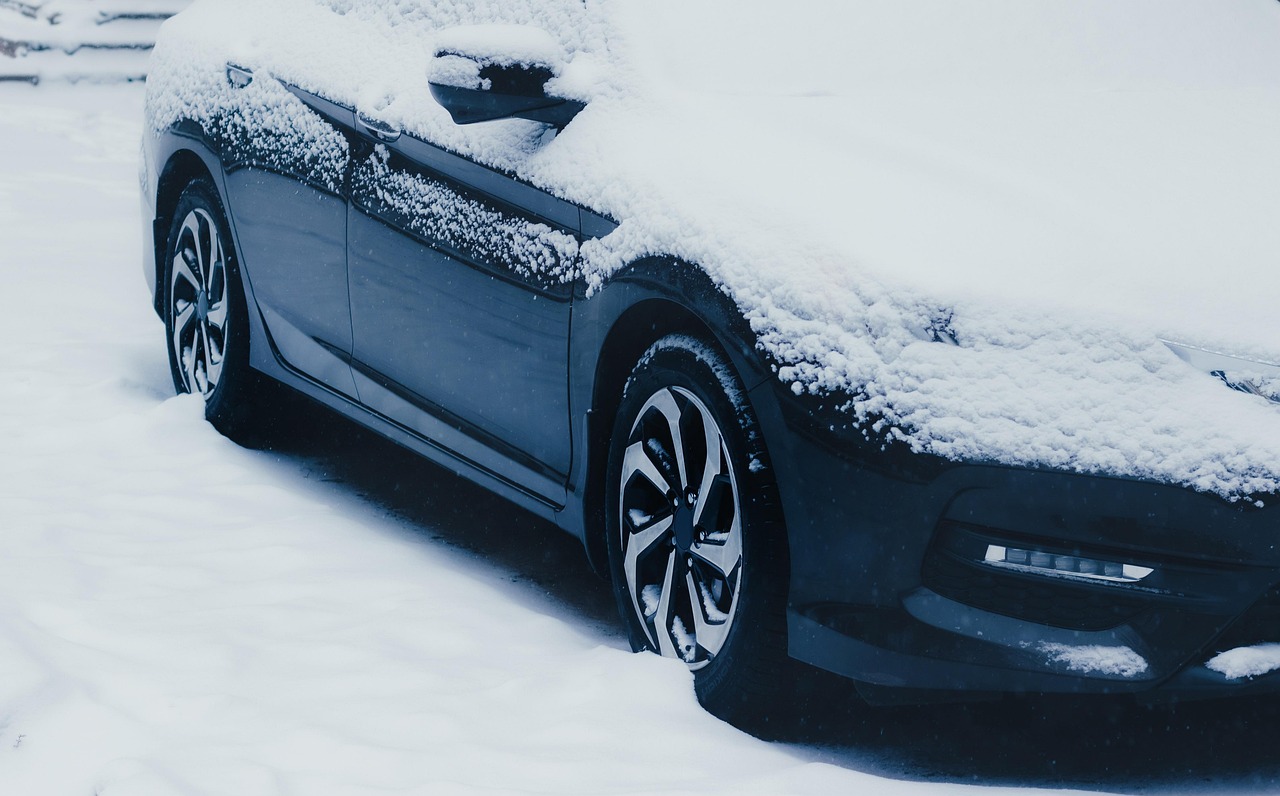 How Weather Variations Influence Tire Selection for Optimal Performance